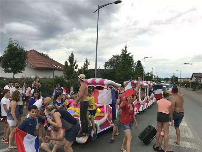 1542087992320369.jpg 齒輪減速機(jī)加電機(jī)