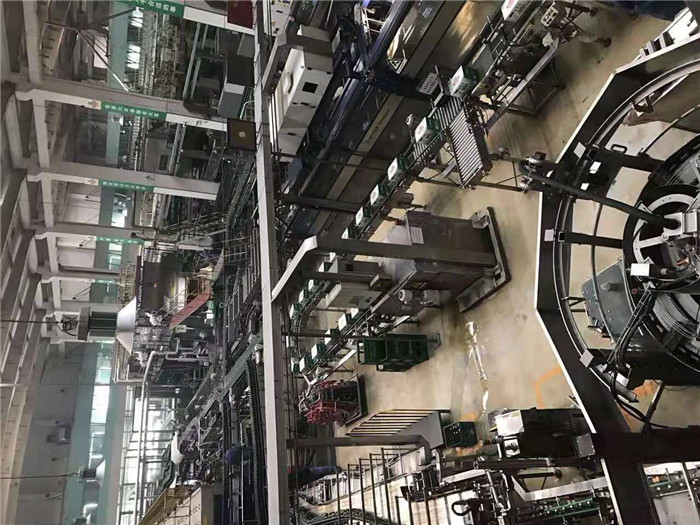 1542092046481856.jpg 齒輪減速機加電機