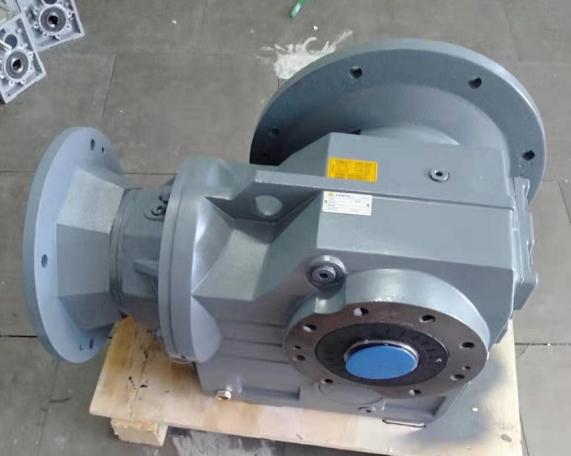 1577700552760523.jpg 600NM減速機,電機減速機,400轉(zhuǎn)減速機.jpg